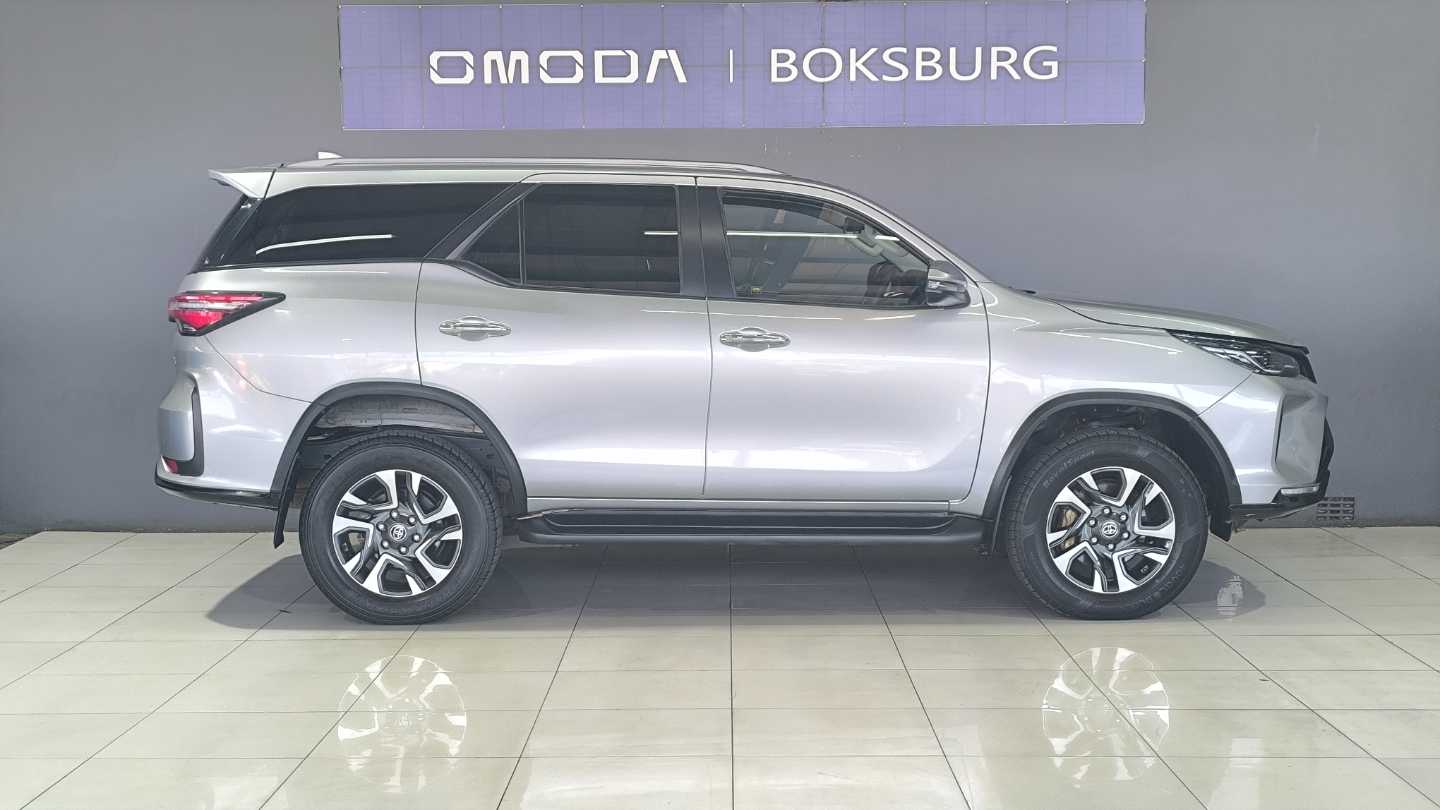 Toyota Fortuner 2.4GD-6 4x4 M5 Auto Commercial