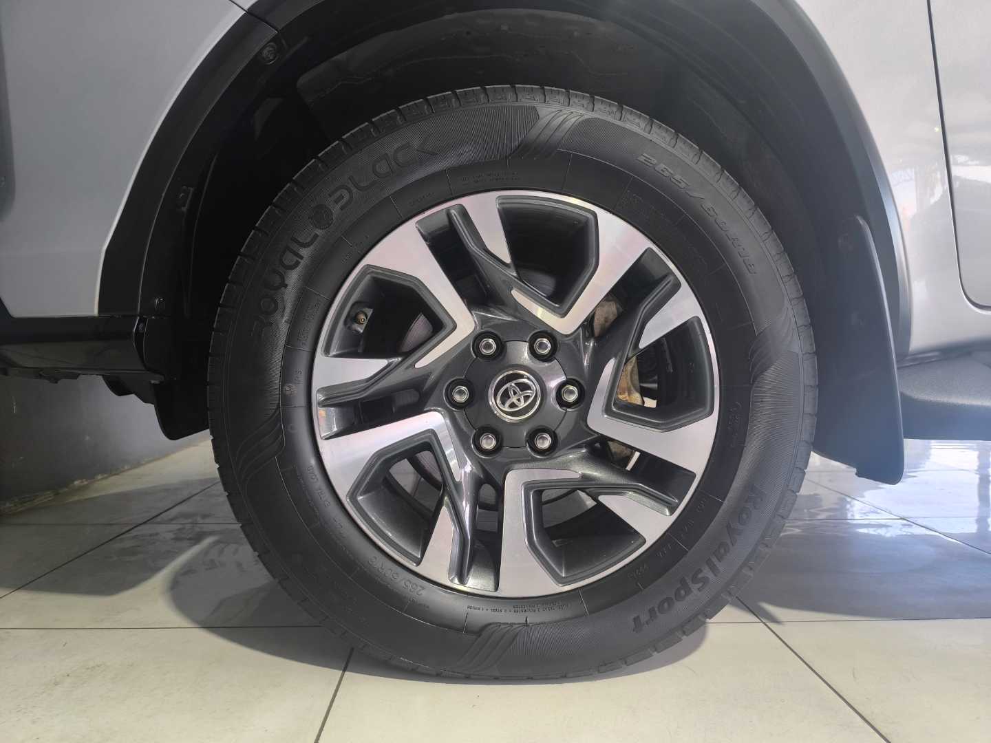 Toyota Fortuner 2.4GD-6 4x4 M5 Auto Commercial