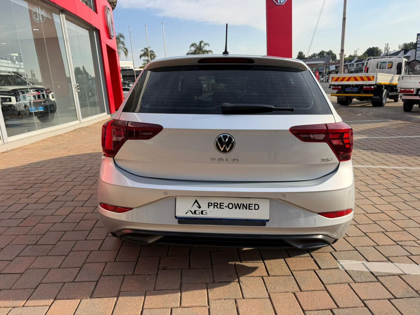 Volkswagen Polo Hatch 1.0TSI 70kW Life AGG Sandton
