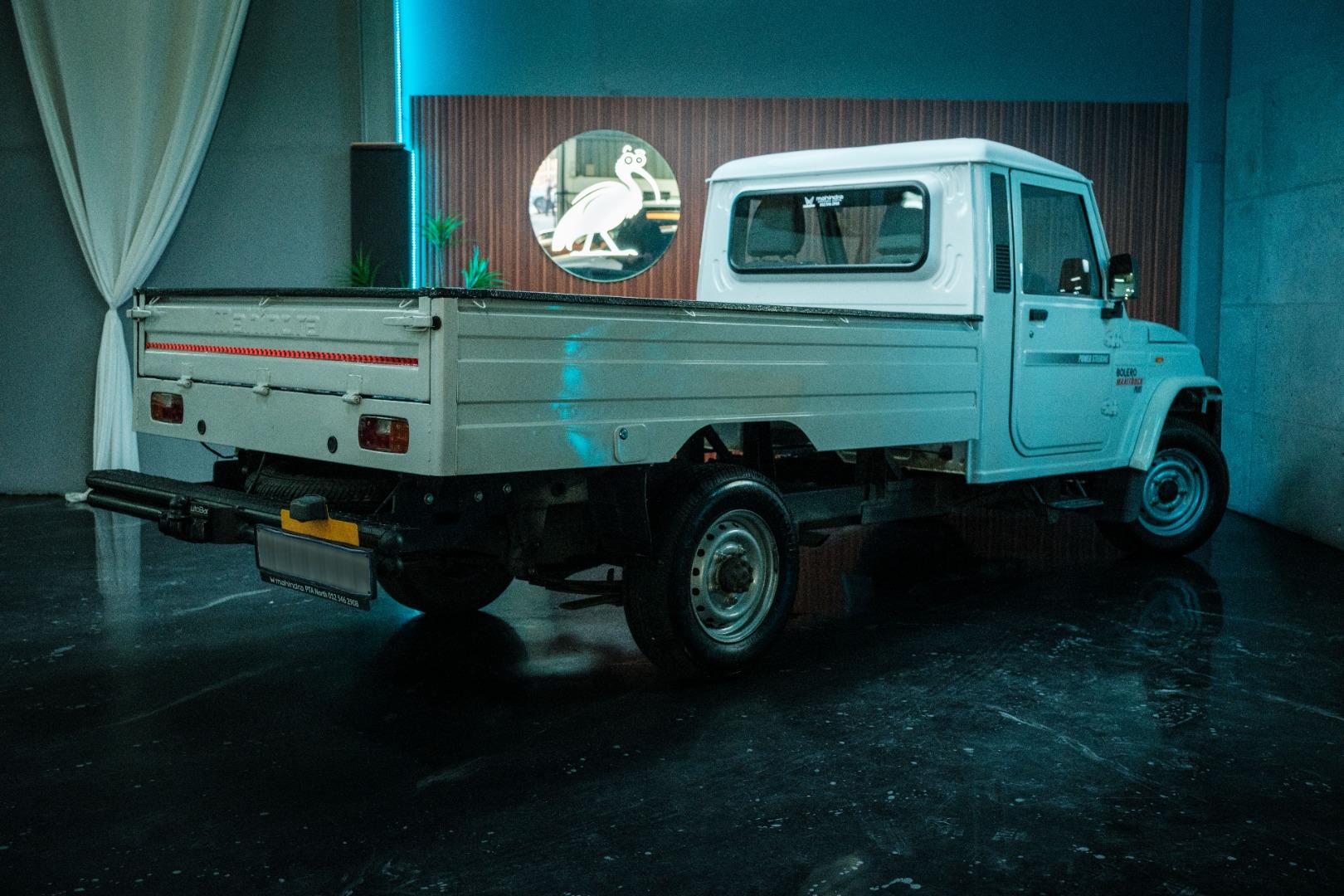 Mahindra Bolero 2.5Di Maxitruck Plus Mad Cars