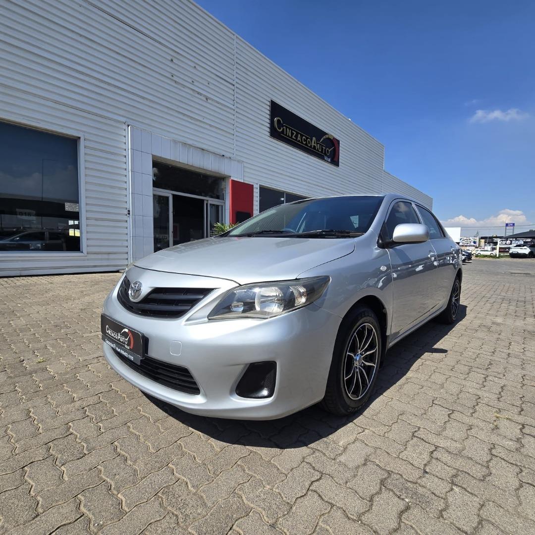Toyota Corolla Quest 1.6 Cinzaco Auto