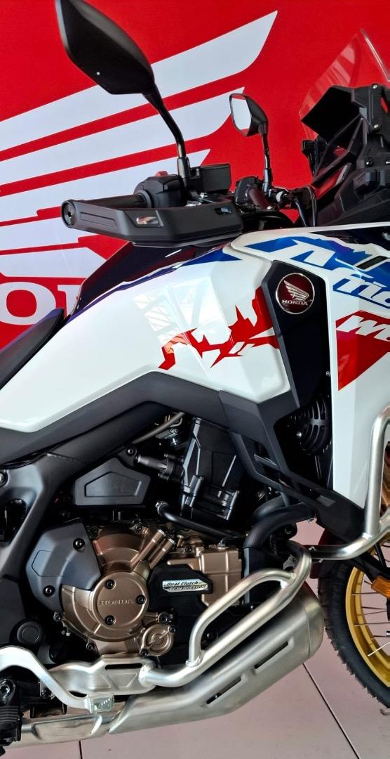 Honda Africa Twin CRF 1100L Honda Wing George