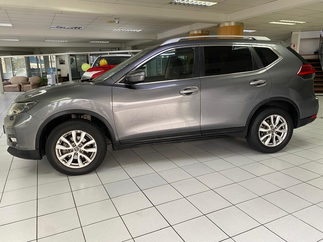 Nissan X-Trail 2.5 4x4 Acenta Nortier Motors