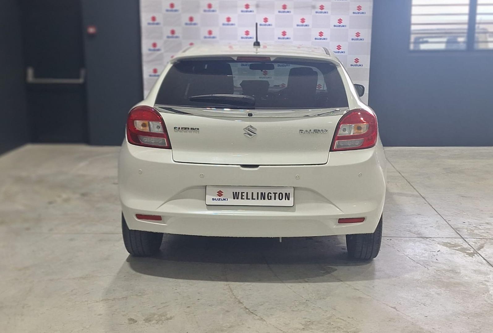 Suzuki Baleno 1.4 GLX Suzuki Wellington