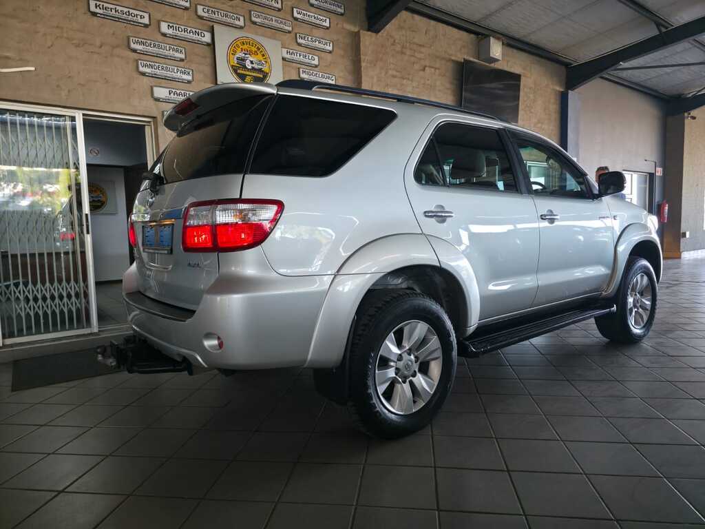 Toyota Fortuner 3.0D-4D 4x4 Auto Investments Middelburg
