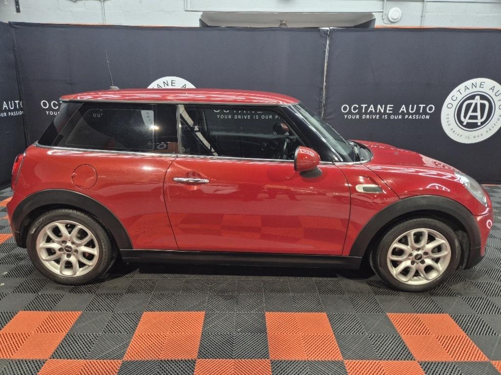 MINI Hatch Cooper Hatch 3-Door Auto Octane Auto