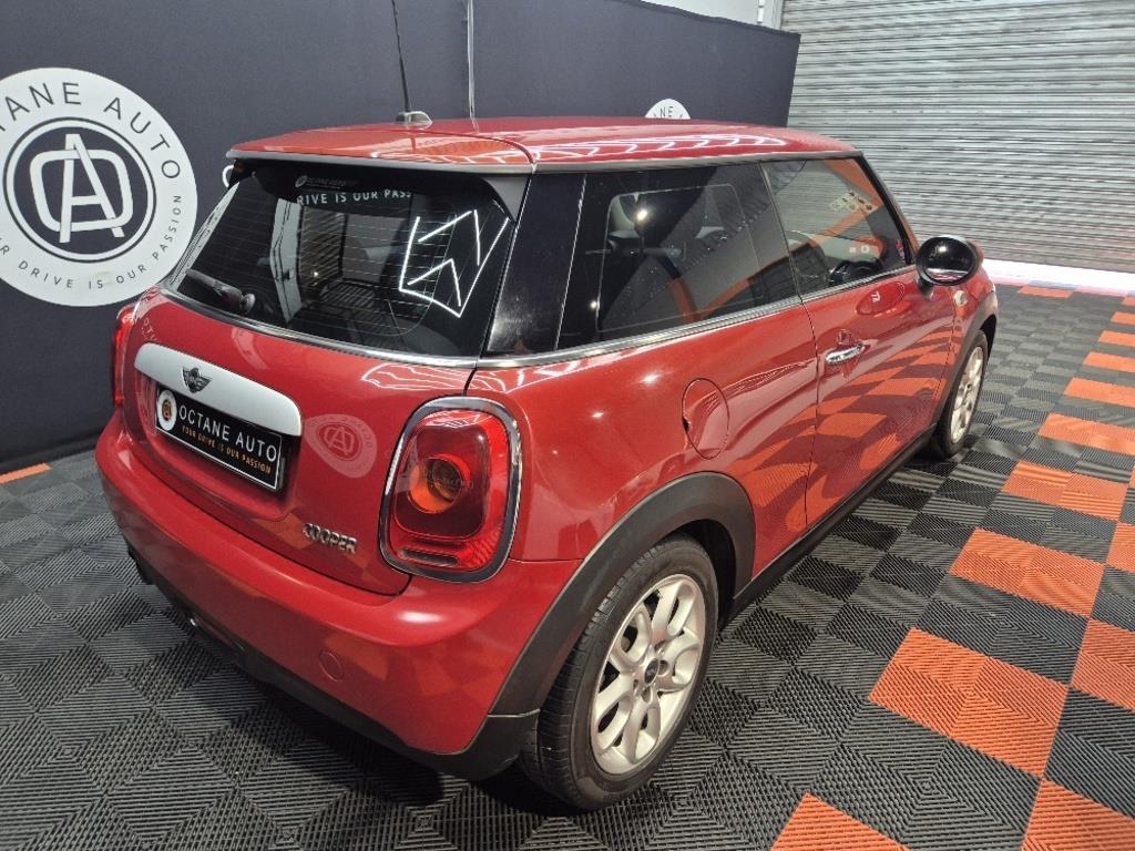MINI Hatch Cooper Hatch 3-Door Auto Octane Auto
