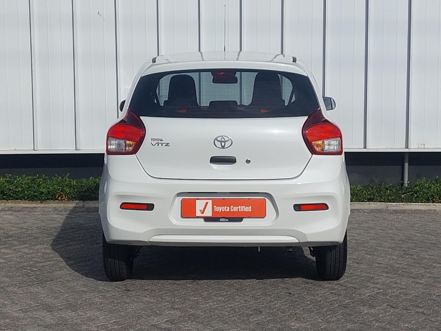 Toyota Vitz 1.0 XR Manual Rola Toyota Somerset West Used