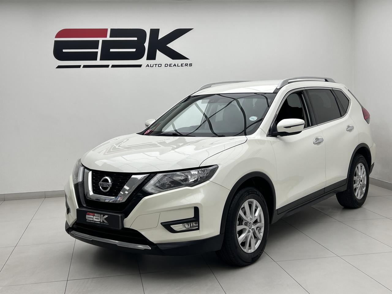 Nissan X-Trail 2.5 4x4 Acenta EBK Main Street