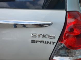 2017 Toyota Etios hatch 1.5 Sprint for sale