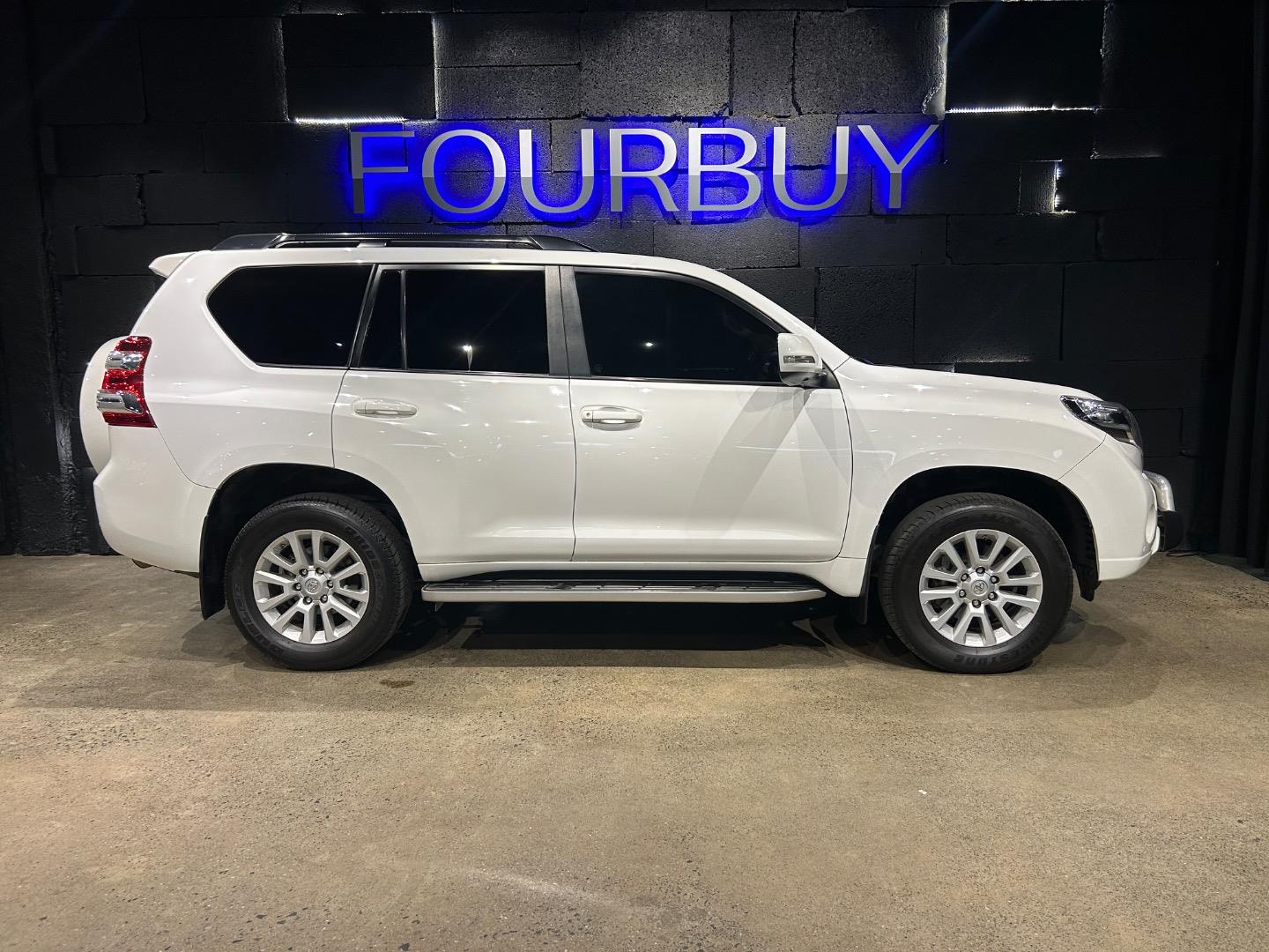 Toyota Land Cruiser Prado 3.0DT VX Fourbuy