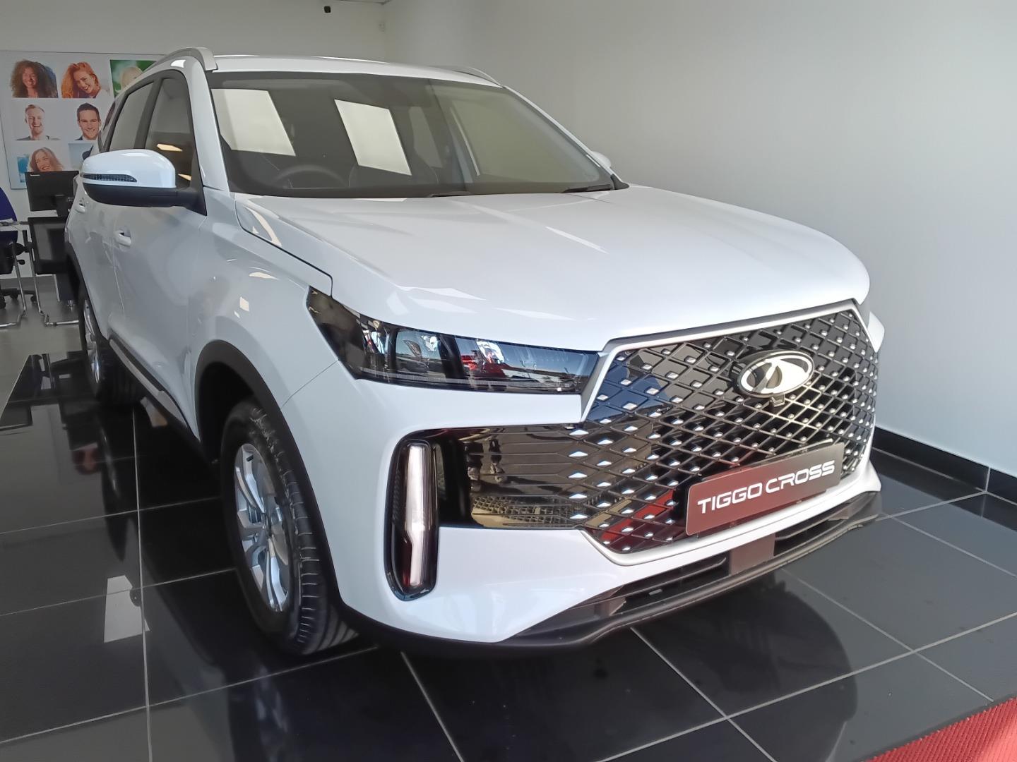 Chery Tiggo Cross 1.5 LiT Manual Suzuki Salt Rock and Chery Ballito