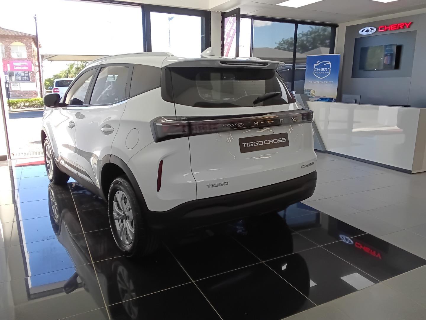 Chery Tiggo Cross 1.5 LiT Manual Suzuki Salt Rock and Chery Ballito