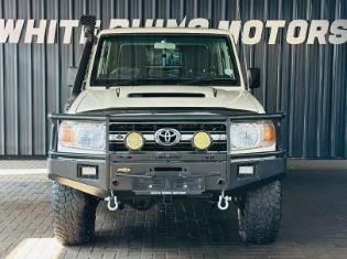 2015 Toyota Land Cruiser 79 4.5D-4D LX V8 Double Cab for sale
