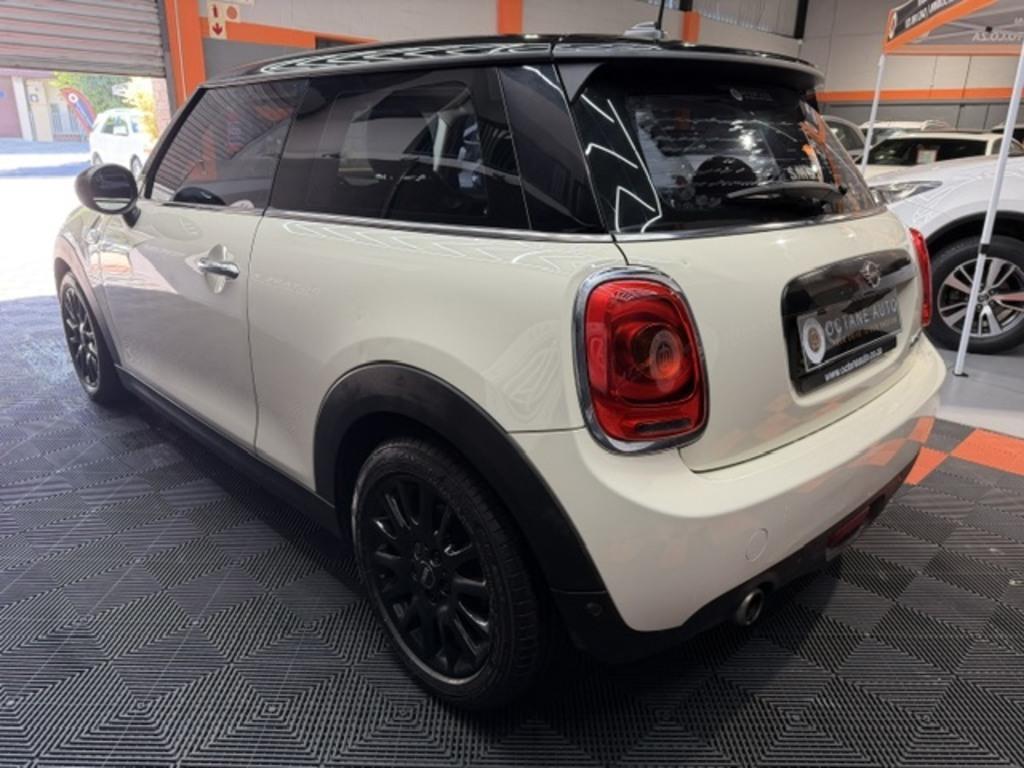 MINI Hatch Cooper Hatch 3-Door Auto Octane Auto