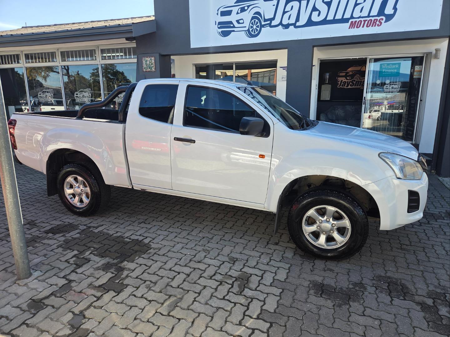 Isuzu D-Max 250 Extended Cab Hi-Ride Auto Jaysmart Motor
