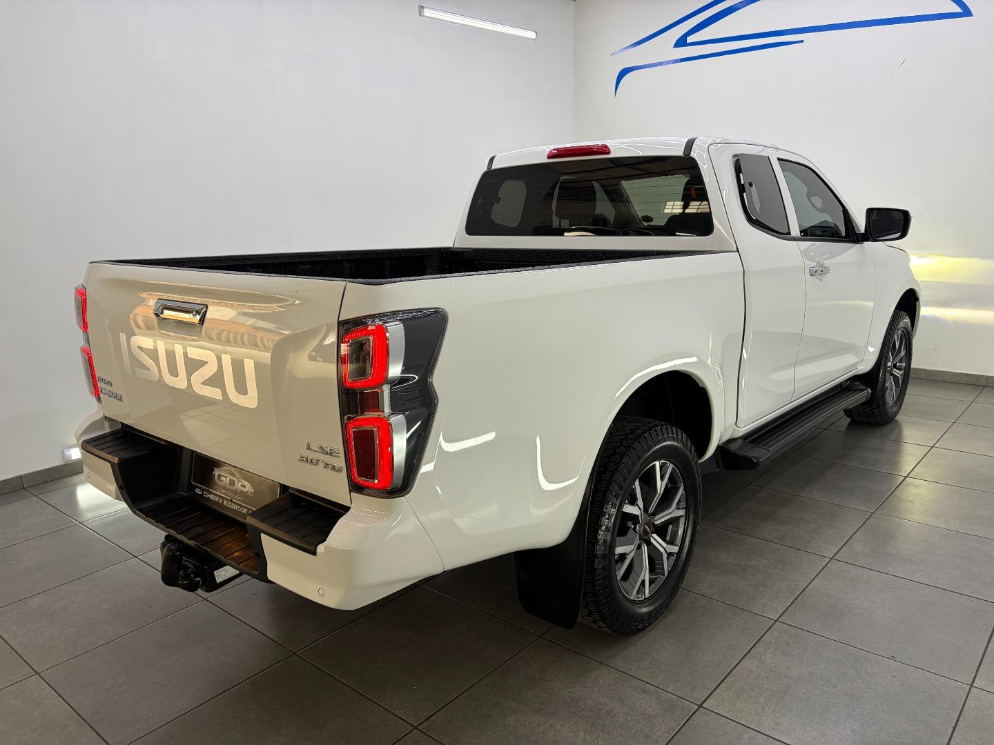 Isuzu D-Max 3.0TD Extended Cab LSE Brothers Automotive