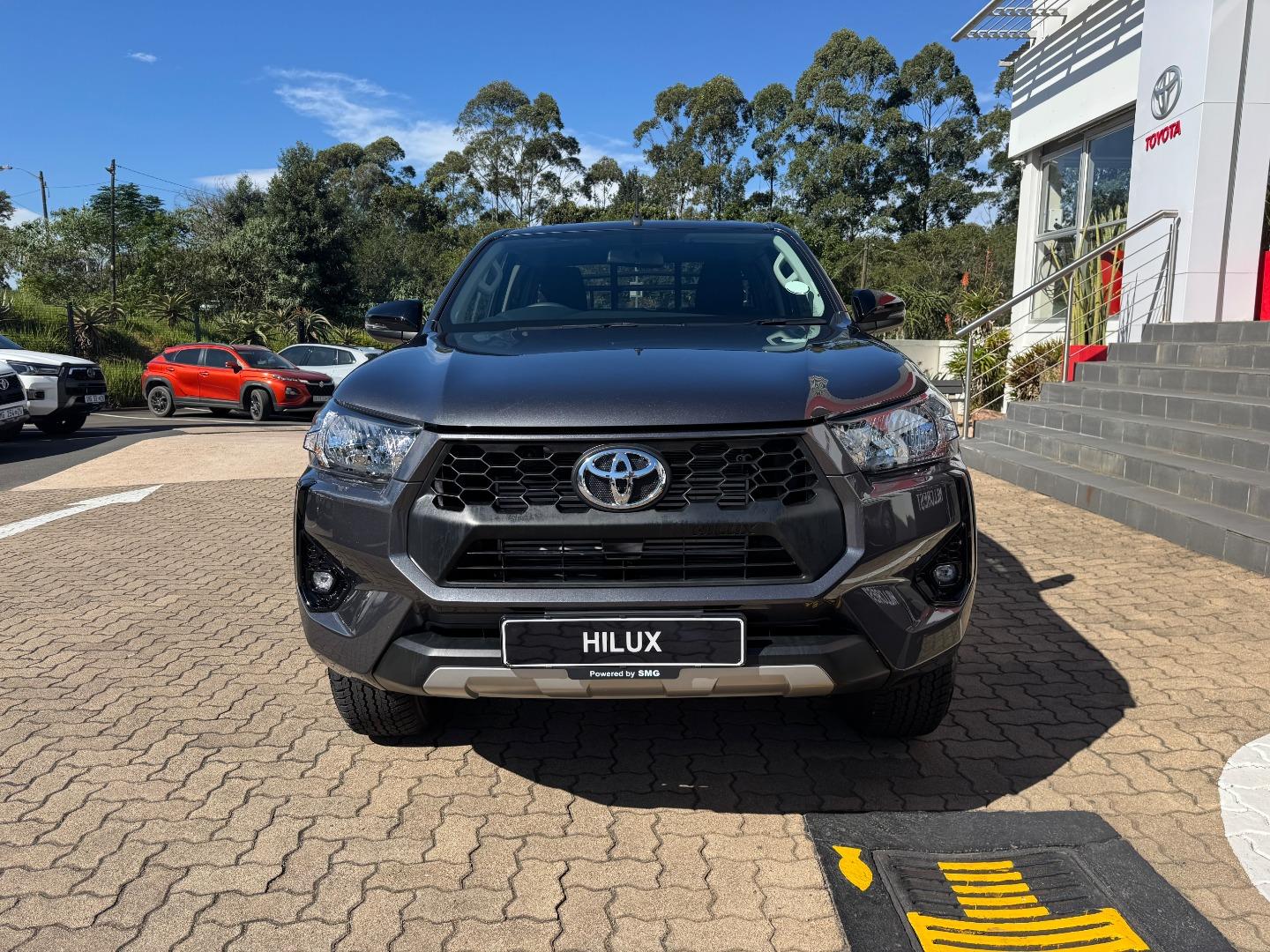Toyota Hilux 2.4GD-6 Xtra Cab Raider Manual SMG Toyota Hillcrest New