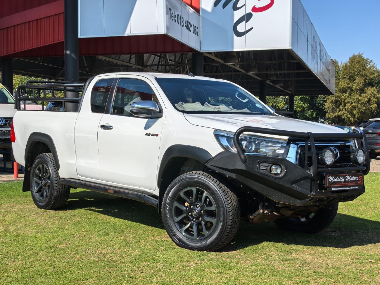 Toyota Hilux 2.8GD-6 Xtra cab 4x4 Raider for sale in Klerksdorp