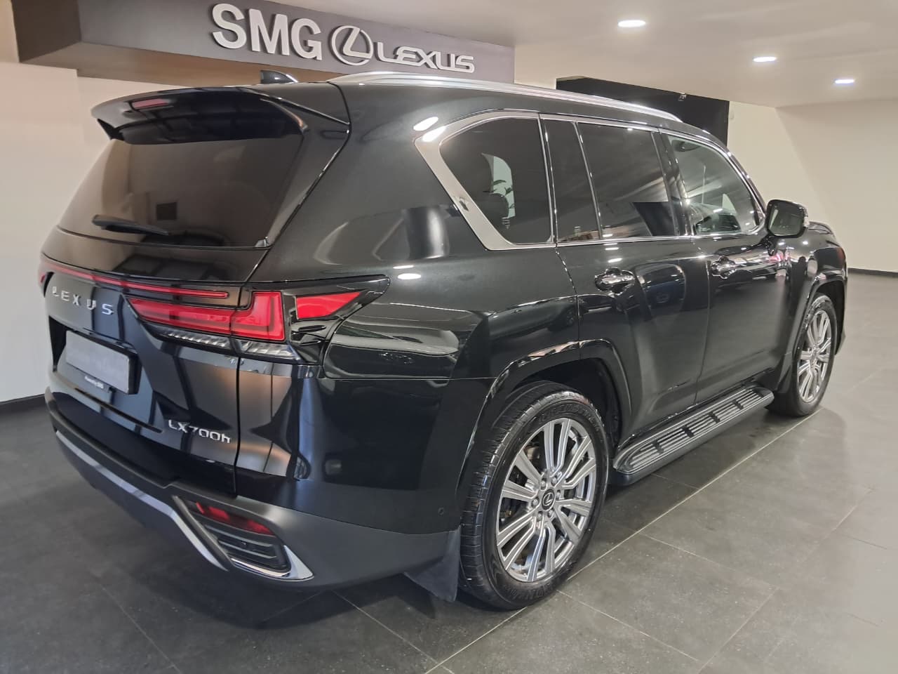 Lexus LX 700h VIP SMG Lexus Umhlanga