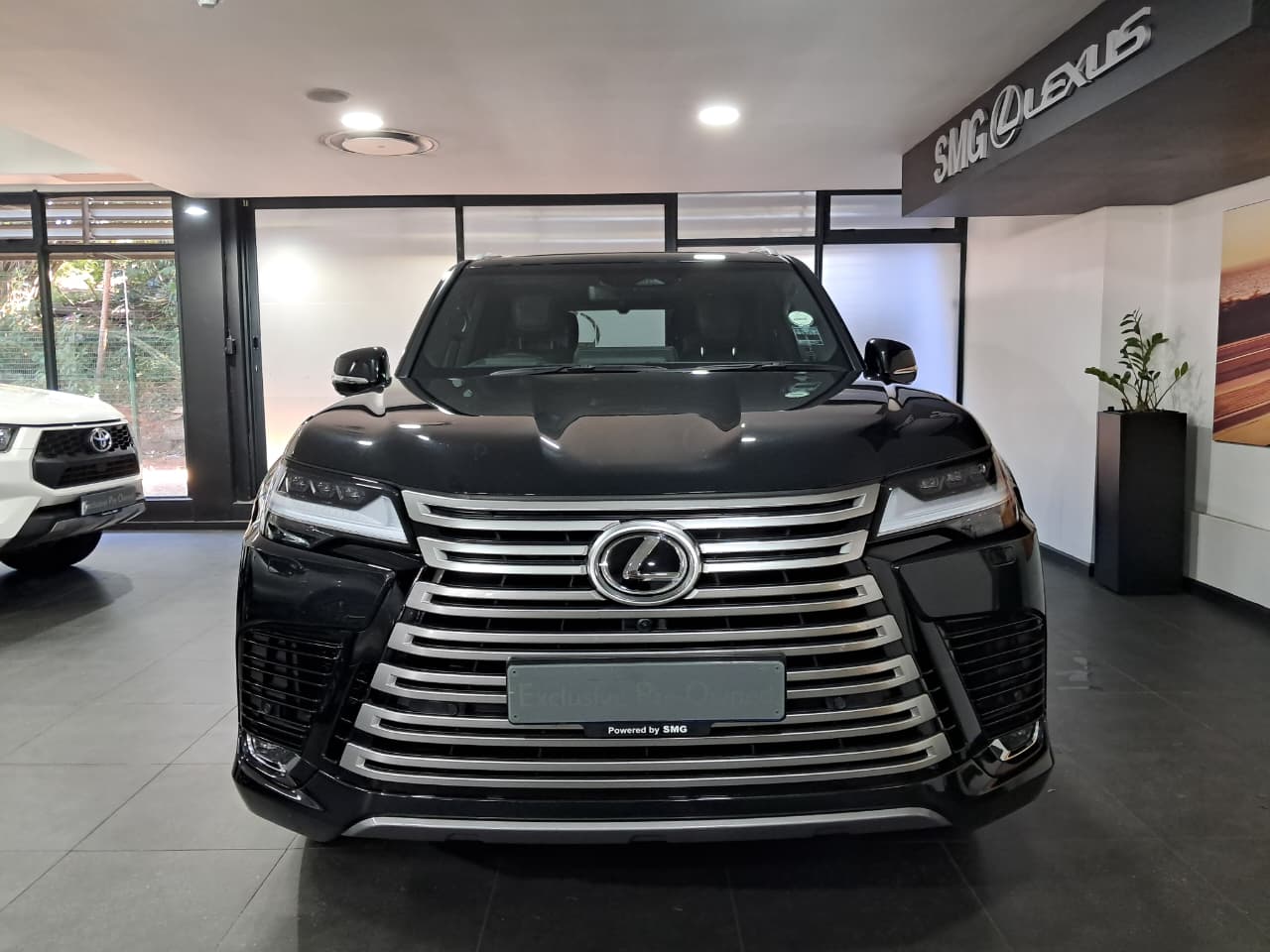 Lexus LX 700h VIP SMG Lexus Umhlanga