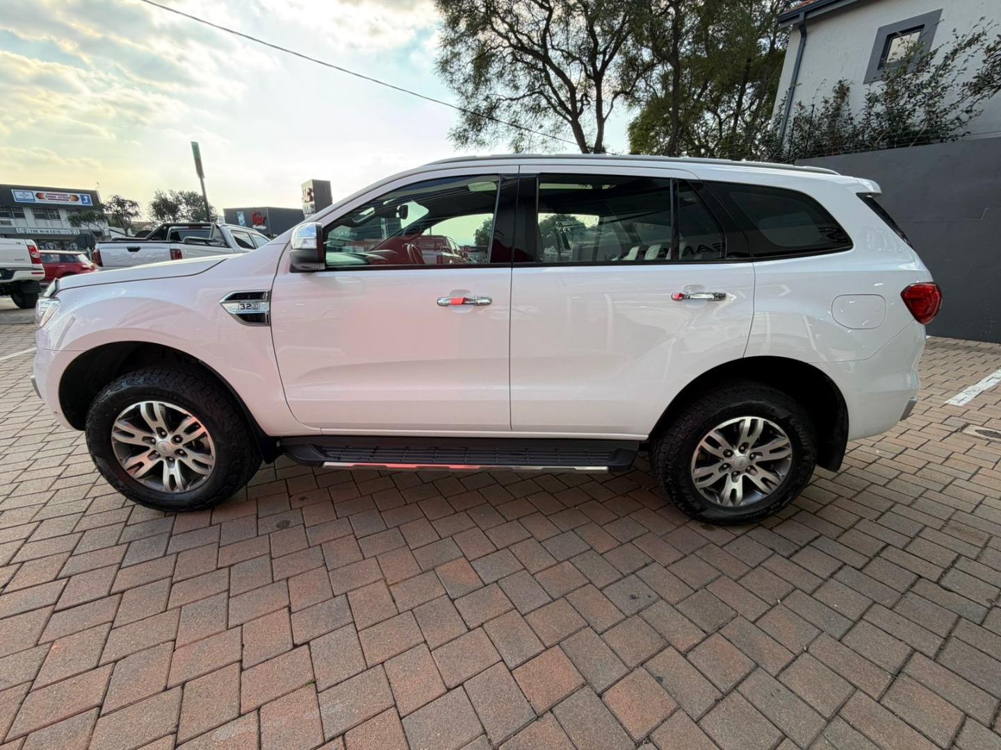 Ford Everest 3.2TDCi 4WD Limited AGG Sandton