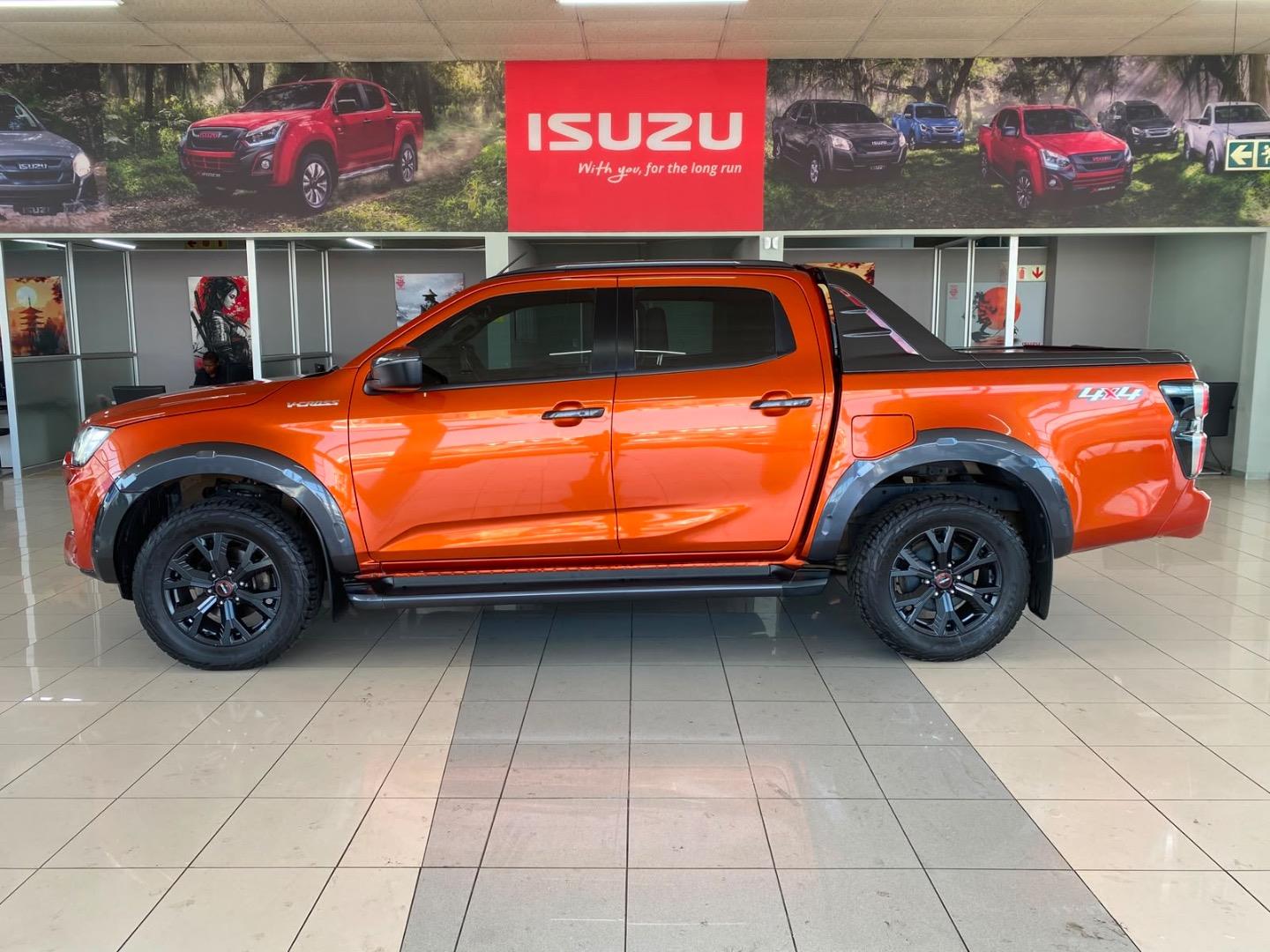 Isuzu D-Max 3.0TD Double Cab V-Cross 4x4 Tommy Martin Eagle Canyon Isuzu
