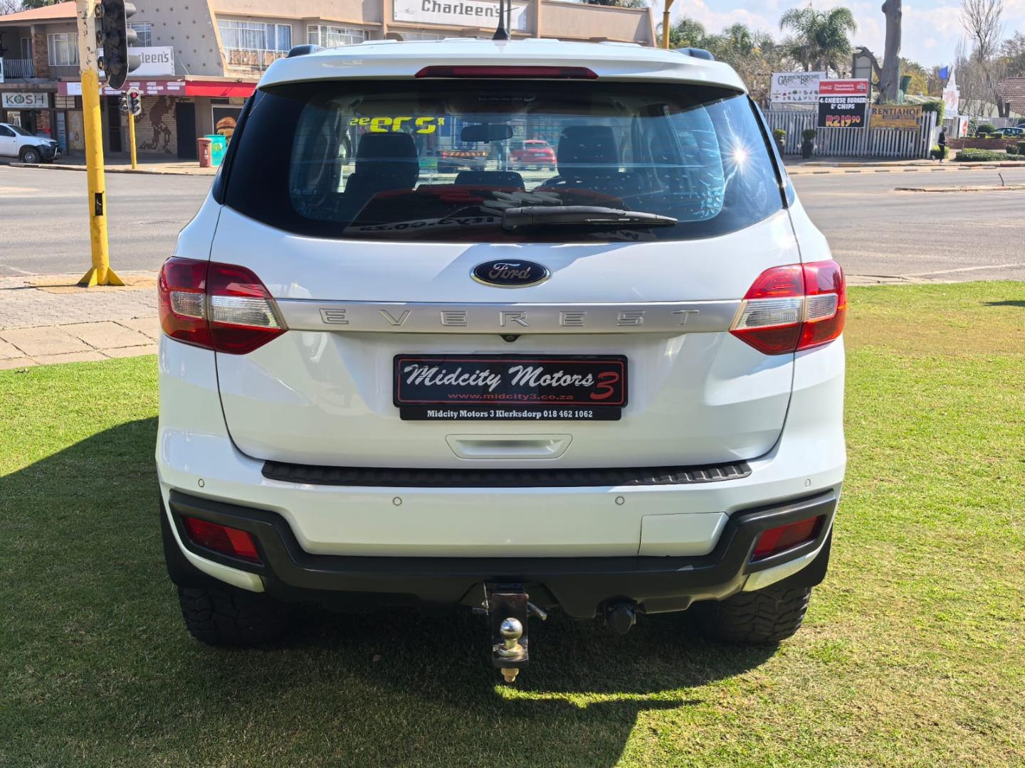Ford Everest 2.2TDCi XLS Auto Midcity Motors 3 (Pty)ltd