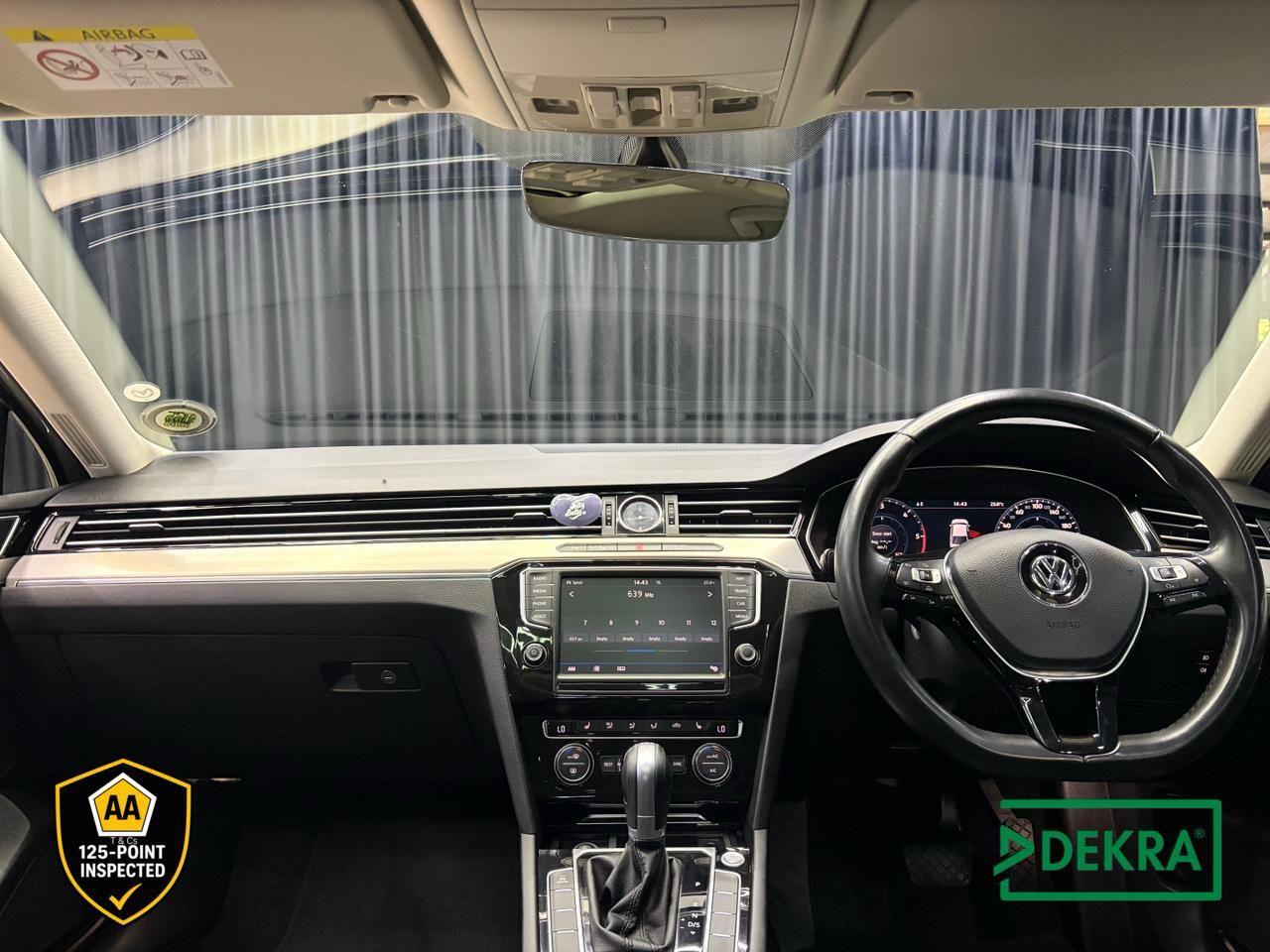 Volkswagen Passat 2.0TDI Executive R-Line Koos and Mike Cars