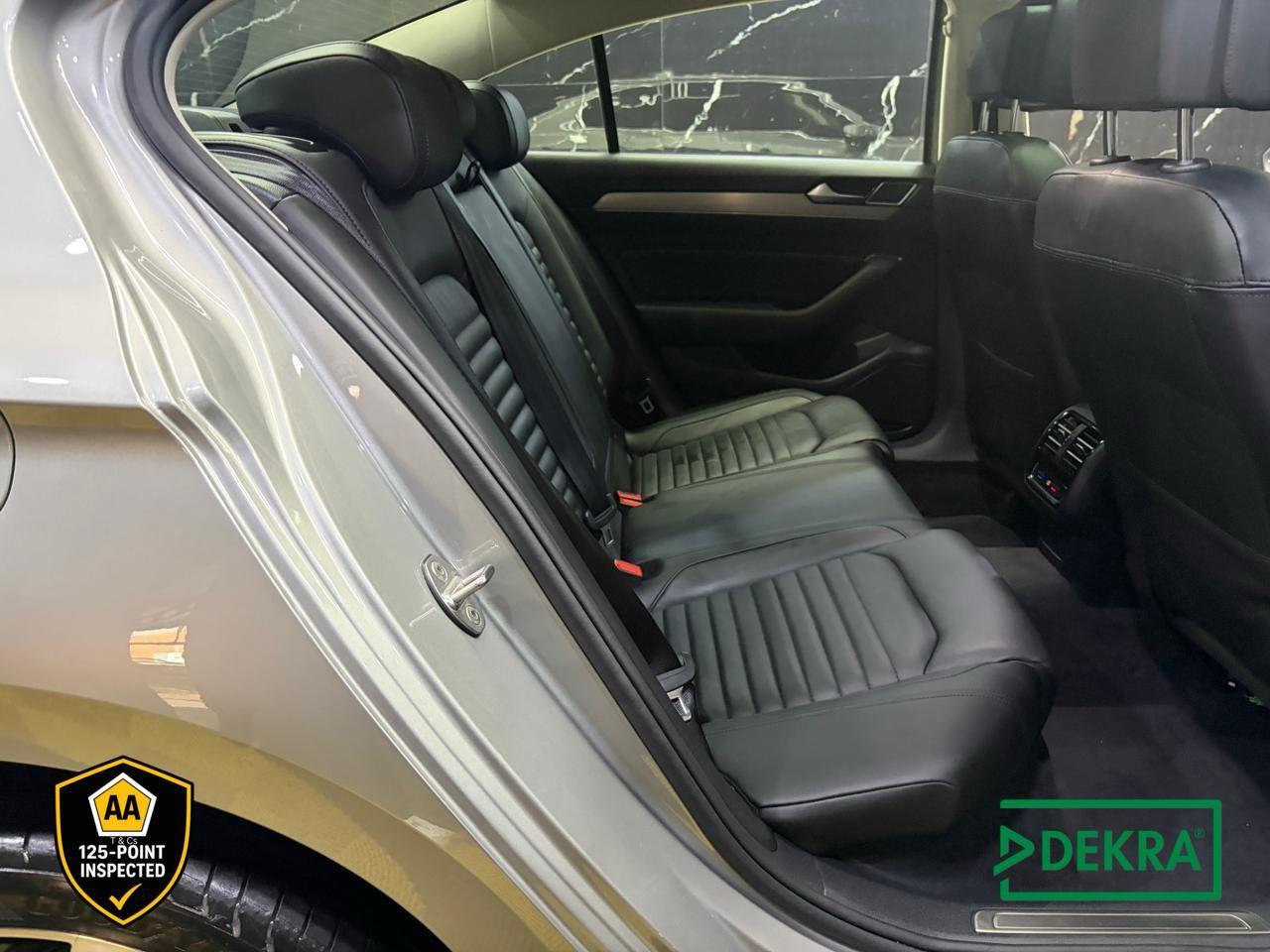 Volkswagen Passat 2.0TDI Executive R-Line Koos and Mike Cars