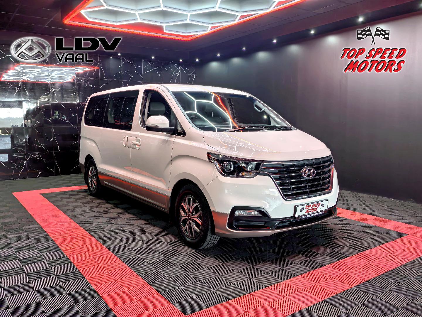 Hyundai H-1 2.5 CRDI ELITE Auto 9-Seater for sale in