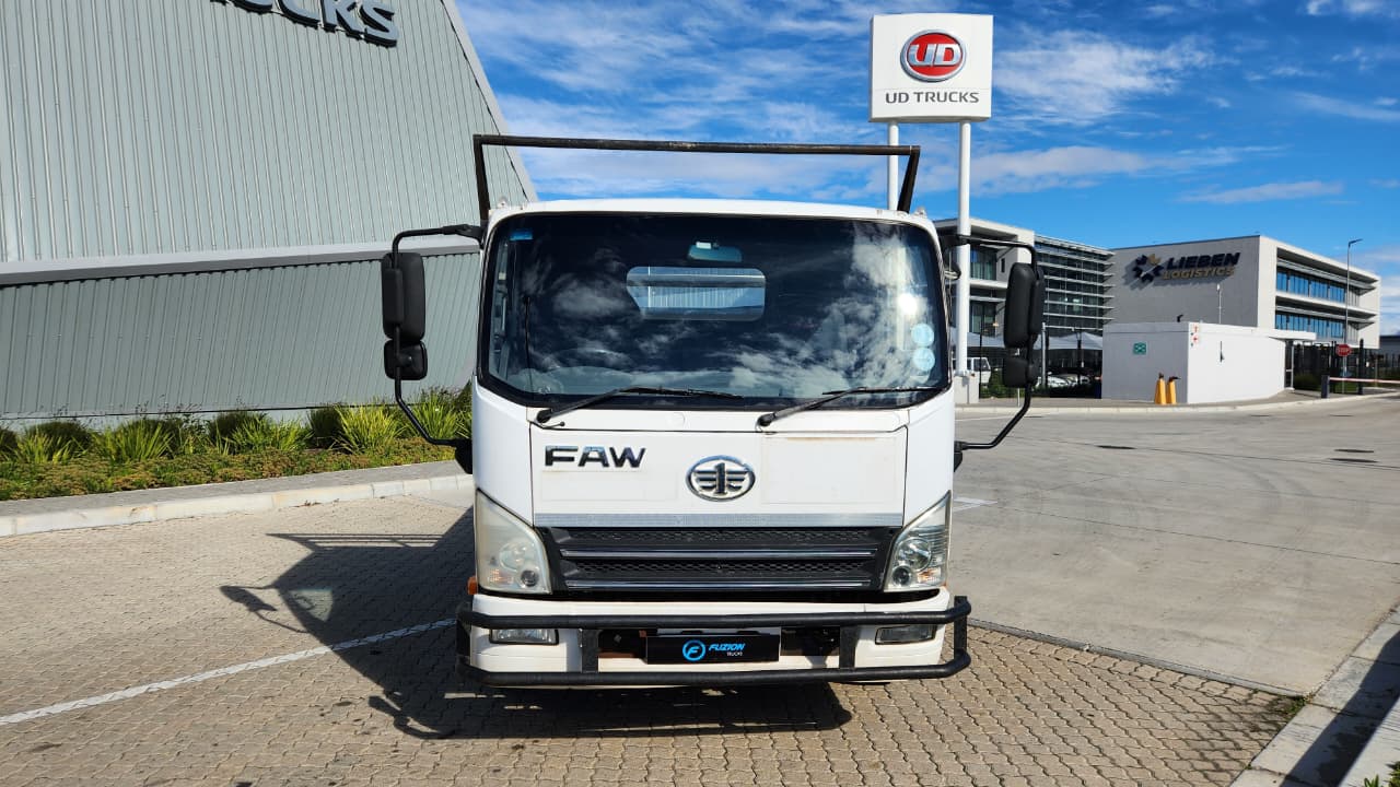 FAW 6 Series 6.130 4x2 MT Flatbed Truck(4Ton Truck) UD Trucks Cape Town