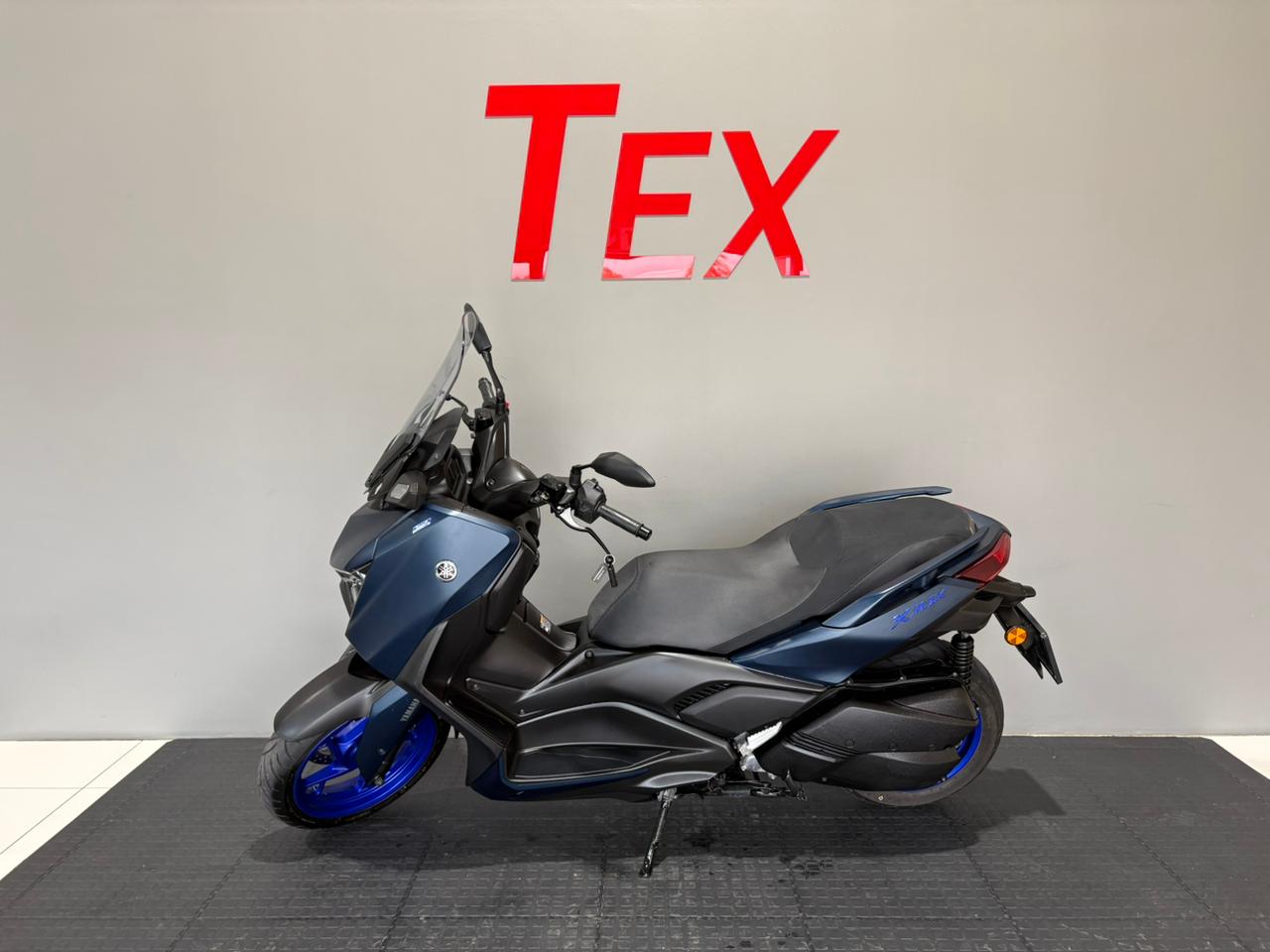 Yamaha X MAX 300 TEX Motorcycles