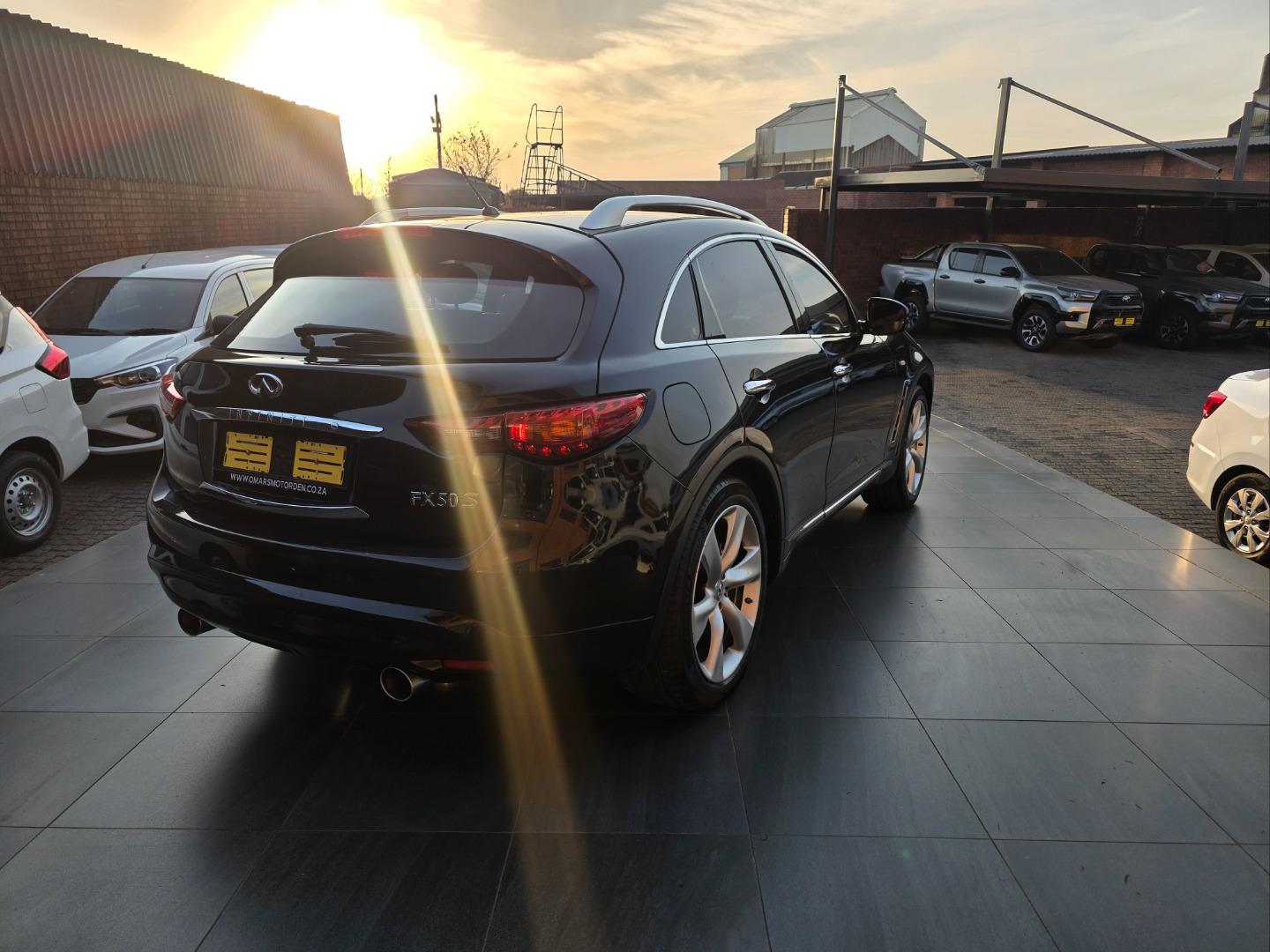 Infiniti FX FX50 S Premium Omars Motor Den