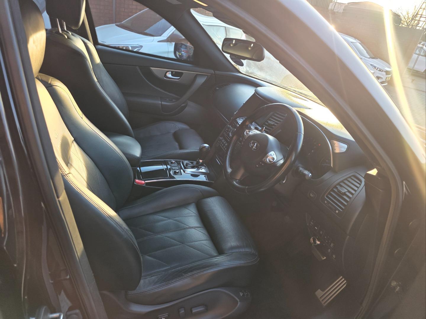 Infiniti FX FX50 S Premium Omars Motor Den