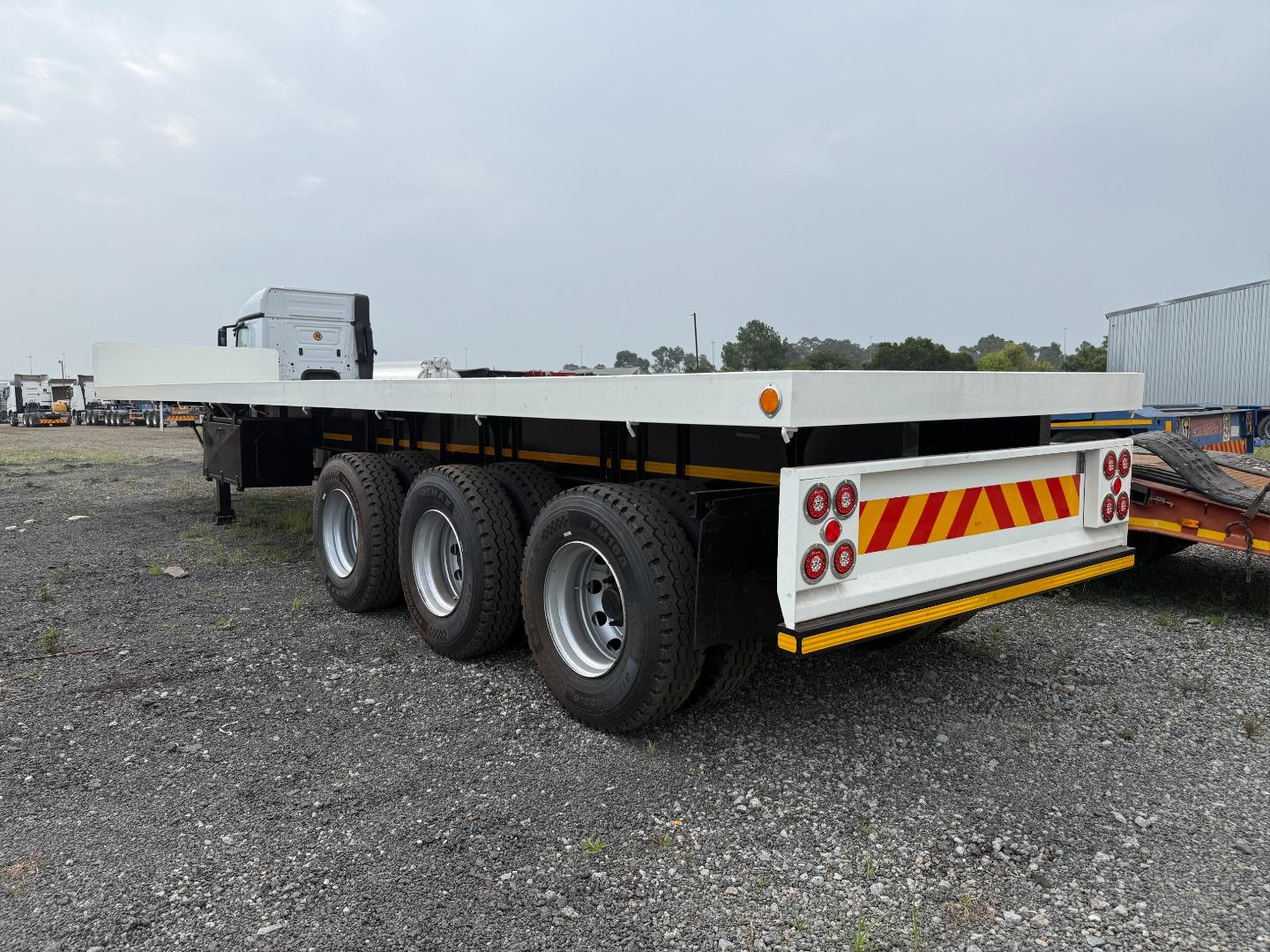 SUPERIOR TRI AXLE Nationwide Trucks