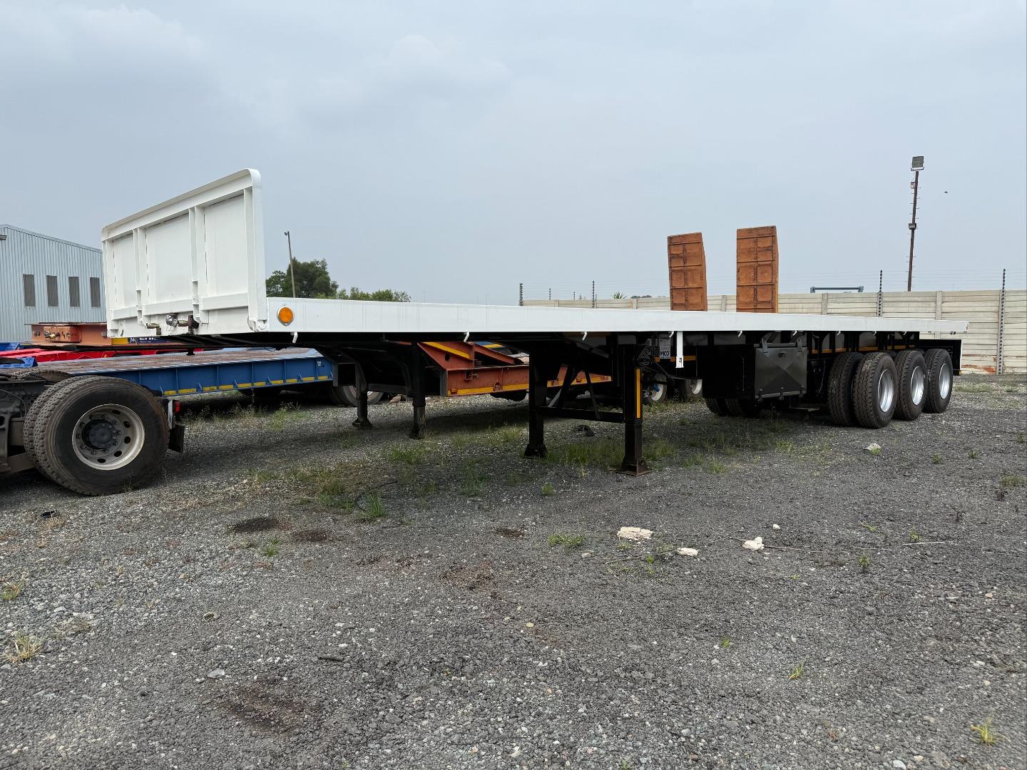SUPERIOR TRI AXLE Nationwide Trucks