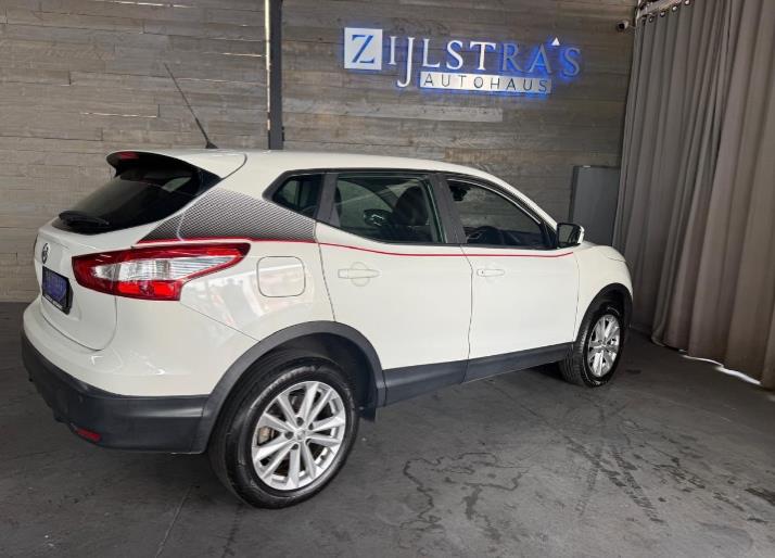 Nissan Qashqai 1.2T Acenta Auto Zijlstras Autohaus
