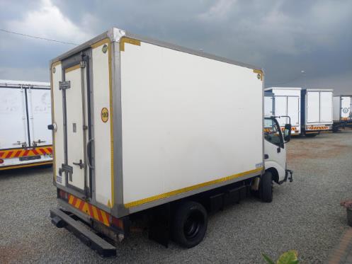 Toyota DYNA 150 1.5 TON A-Z Small Movers