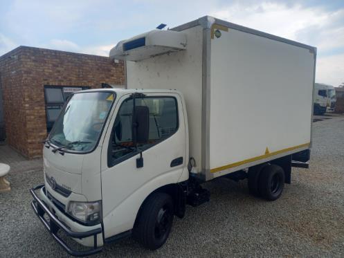 Toyota DYNA 150 1.5 TON A-Z Small Movers