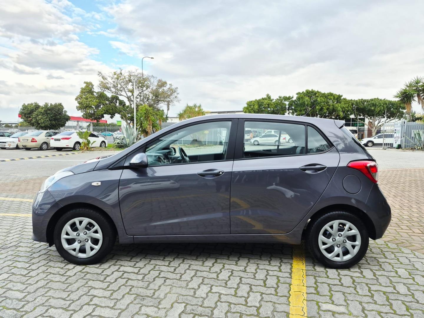 Hyundai Grand i10 1.25 Motion Cubbi Cape Town
