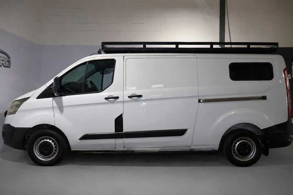 Ford Transit Custom Panel Van 2.2TDCi 92kW LWB Ambiente BlueBird Motors