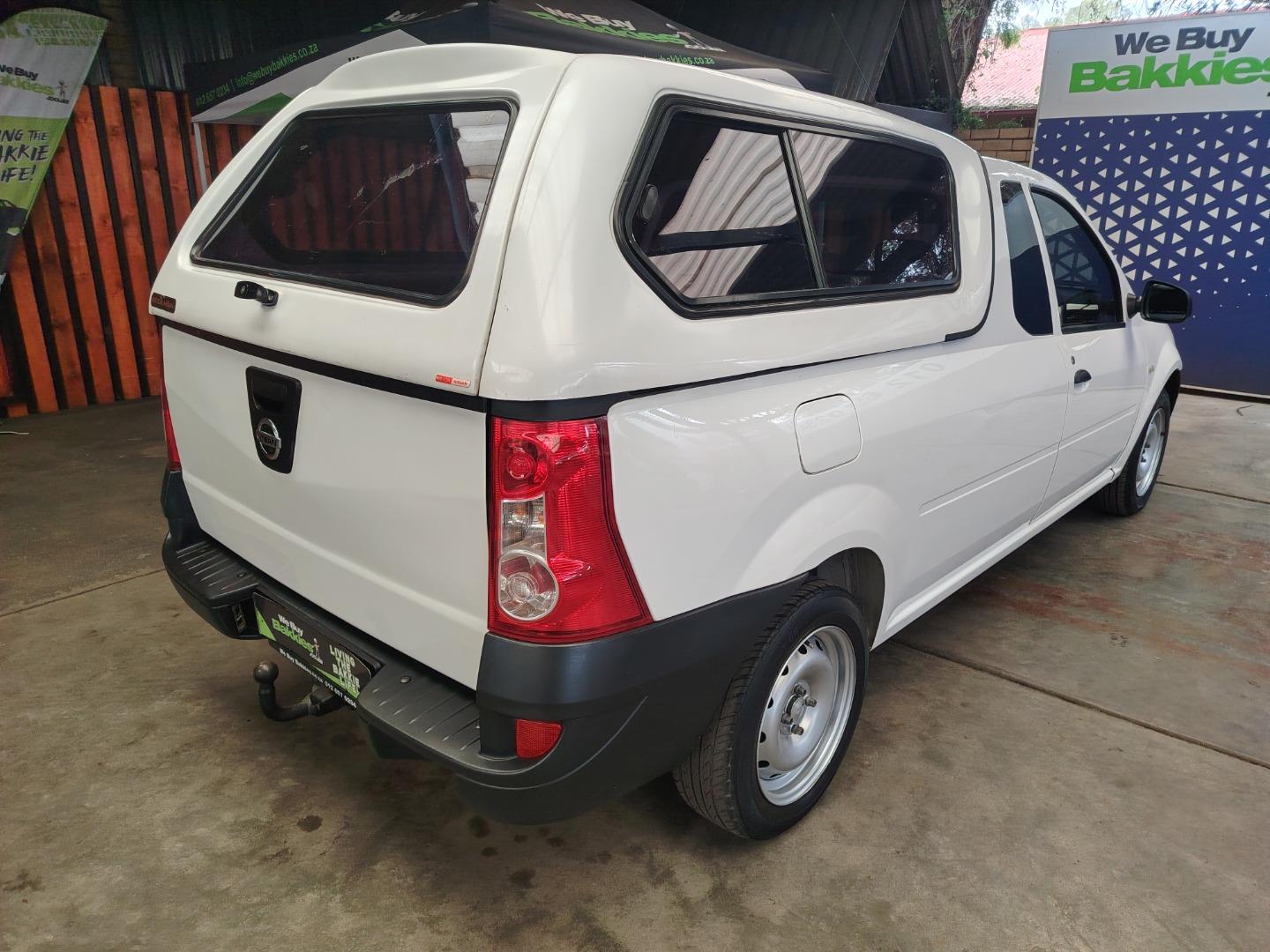 Nissan NP200 1.6i (Aircon) Safety Pack We Buy Bakkies