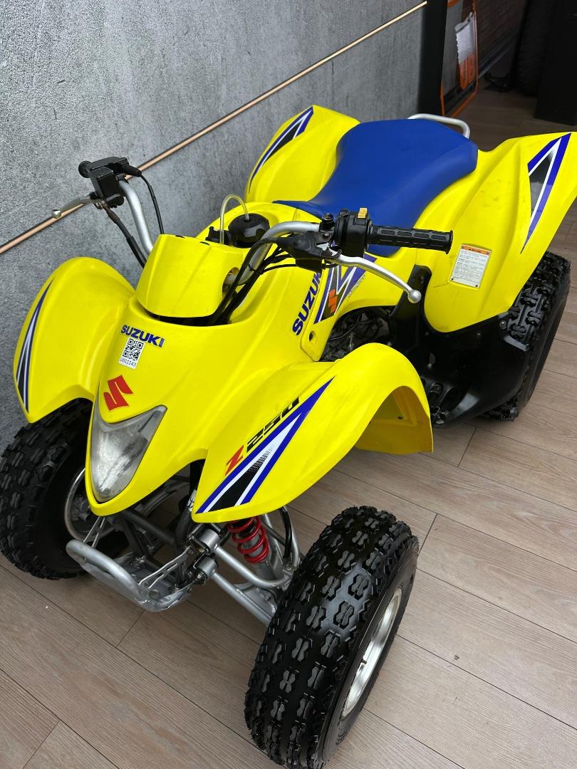 Suzuki LTZ 250 UB Leisure Bikes