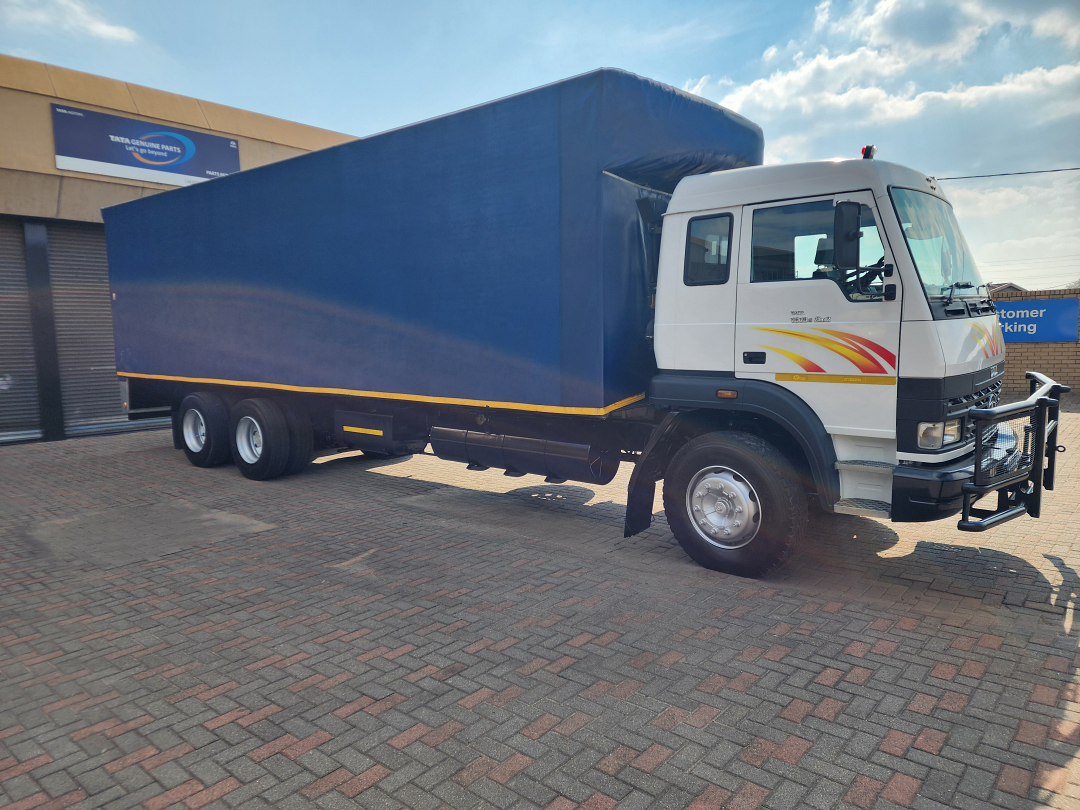 Tata LPT 1518 Sleeper Cab Van Body Newlands Commercial