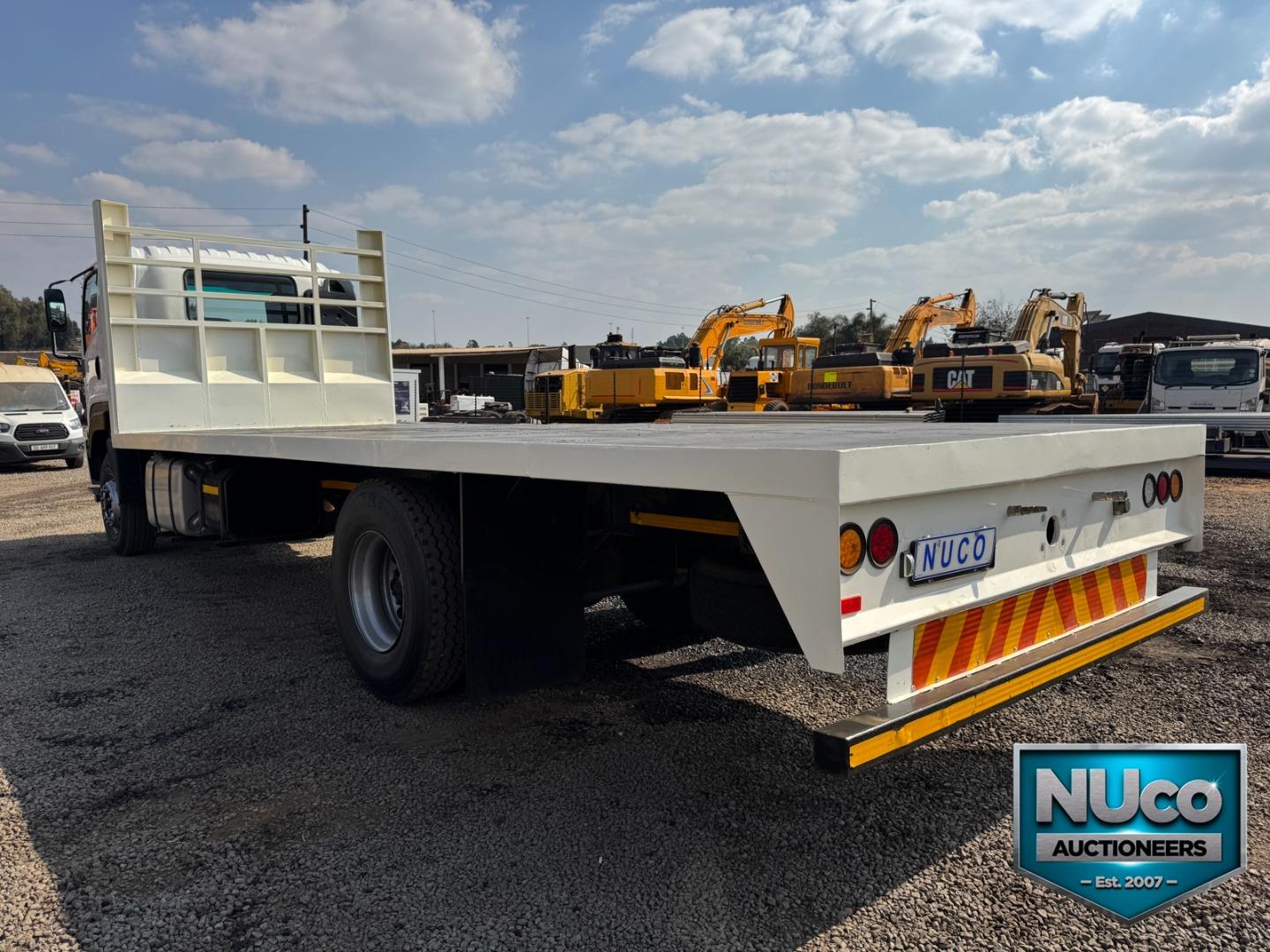Isuzu 17-360 4X2 FLATDECK TRUCK Nuco Auctioneers