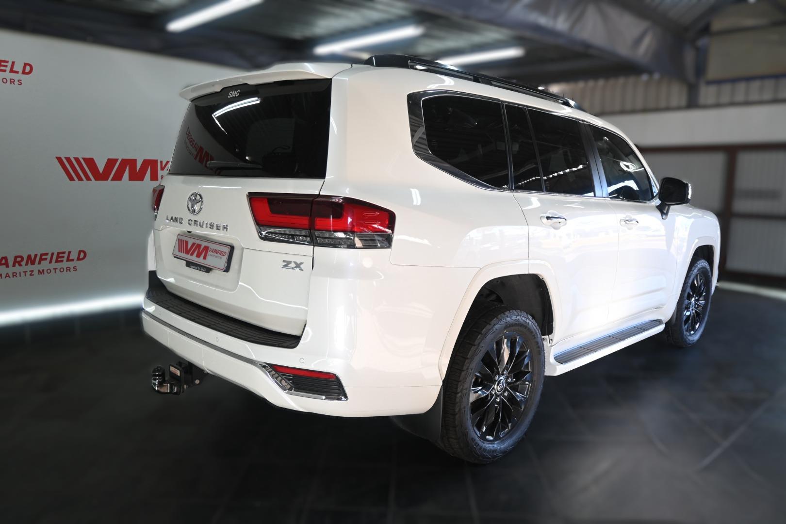 Toyota Land Cruiser 300 ZX cars for sale in South Africa - AutoTrader