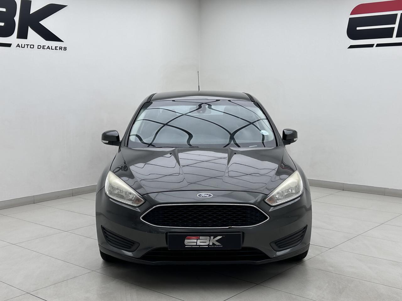 Ford Focus Sedan 1.0T Ambiente EBK Main Street