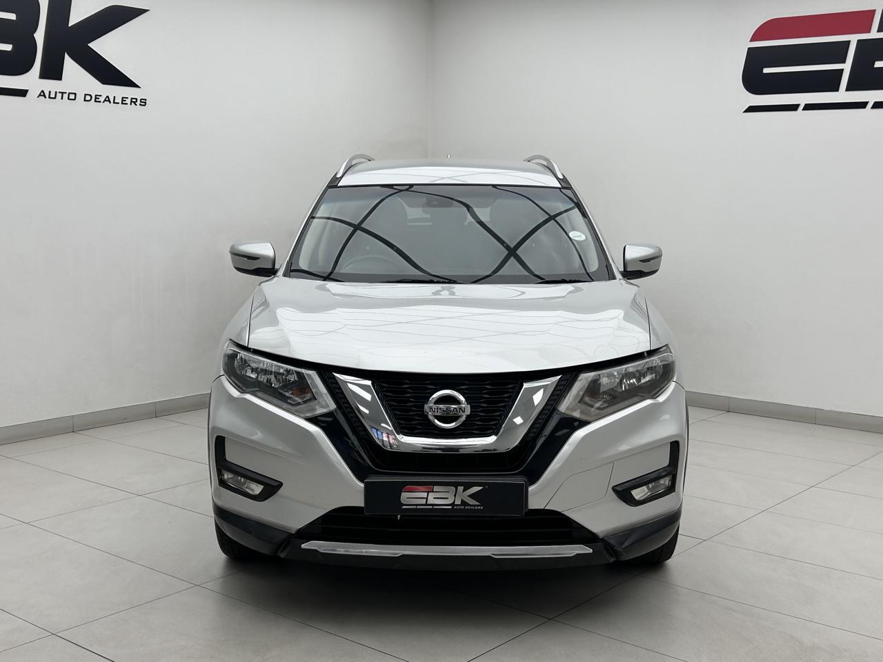 Nissan X-Trail 2.5 4x4 Acenta Plus EBK Main Street