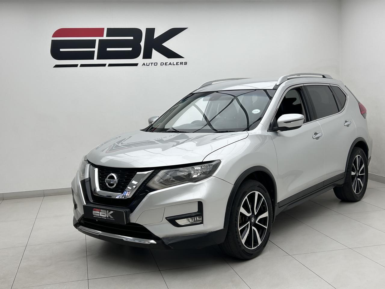 Nissan X-Trail 2.5 4x4 Acenta Plus EBK Main Street